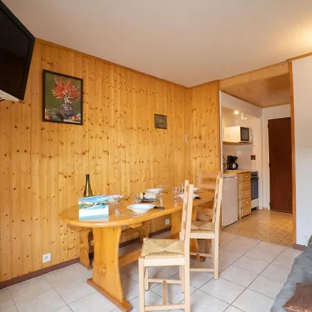 Les Lauzes A1 By Interhome *